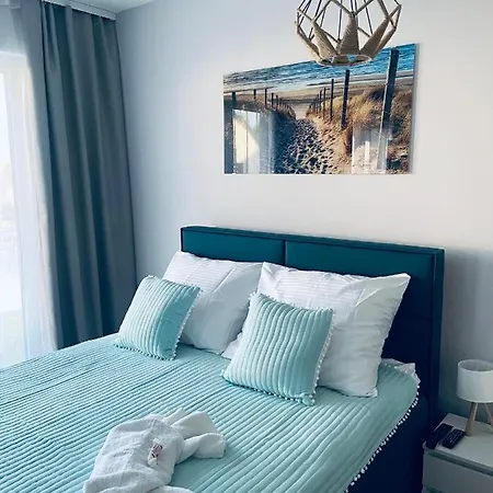 Wytworna Foczka 3* Sarbinowo