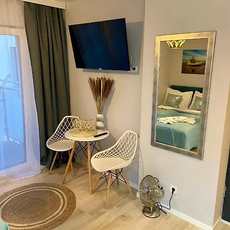 Wytworna Foczka 3* Sarbinowo