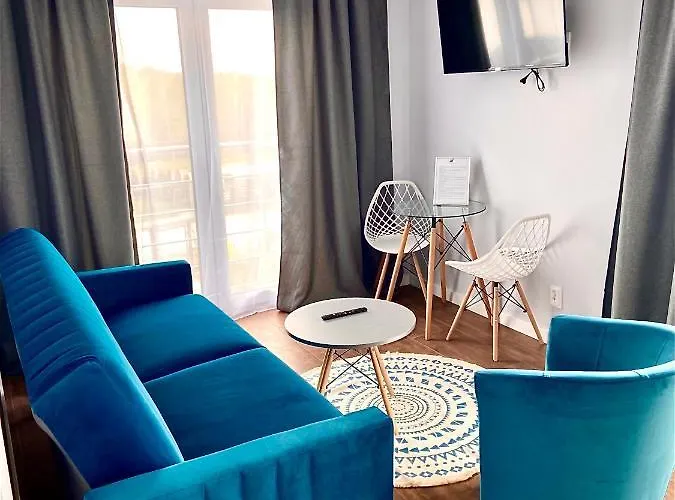 Wytworna Foczka 3* Sarbinowo