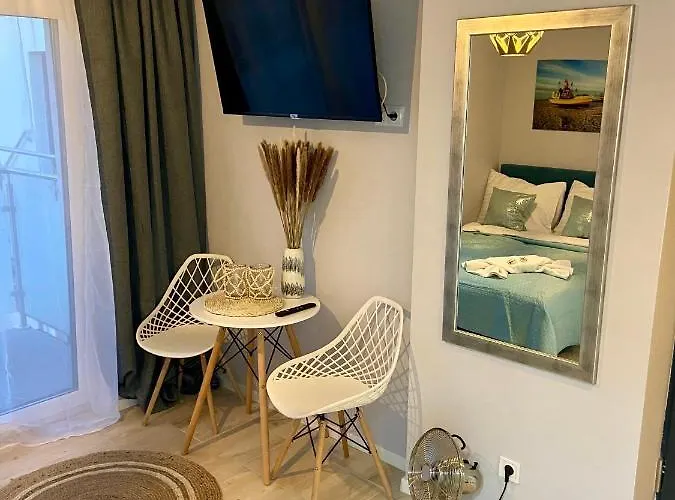 Wytworna Foczka 3* Sarbinowo